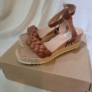 Size 8 Steve Madden Cognac Jamaica Espadrille